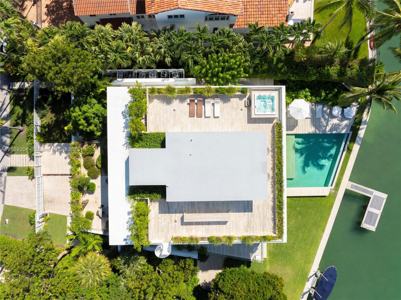 440 S Mashta Dr photo 65