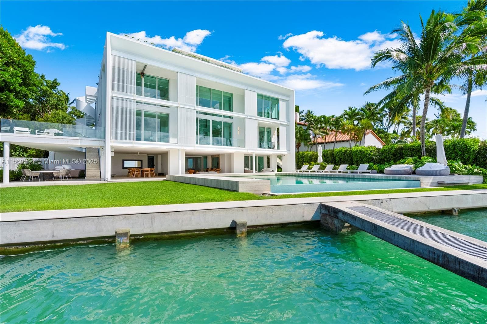 440 S Mashta Dr photo 49