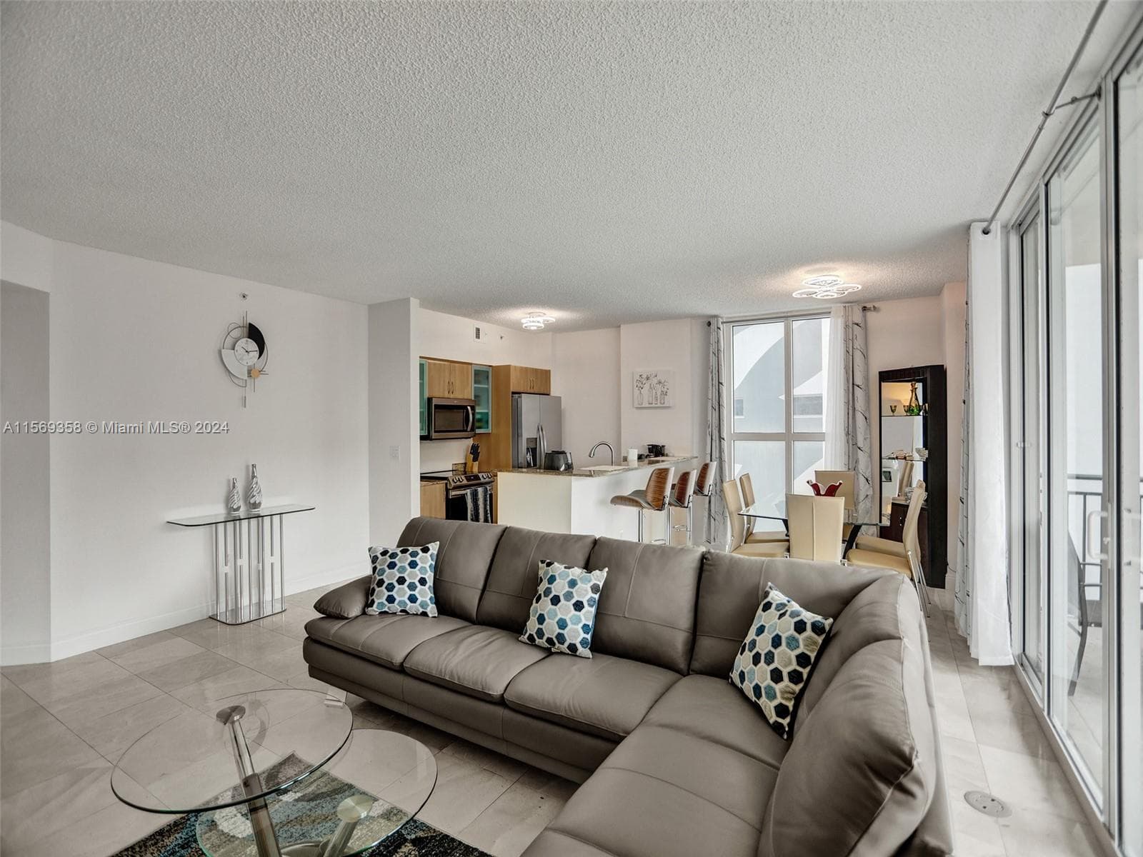 King David · #1101 in Sunny Isles Beach - Photo 4