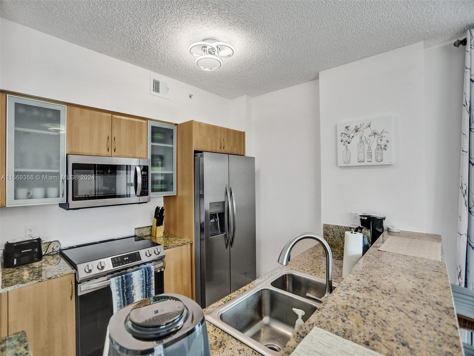 King David · #1101 in Sunny Isles Beach - Photo 8