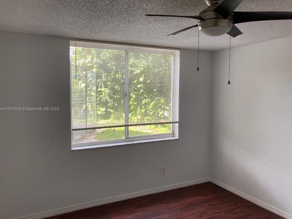 Windward lakes · #A111 in Pompano Beach - Photo 17