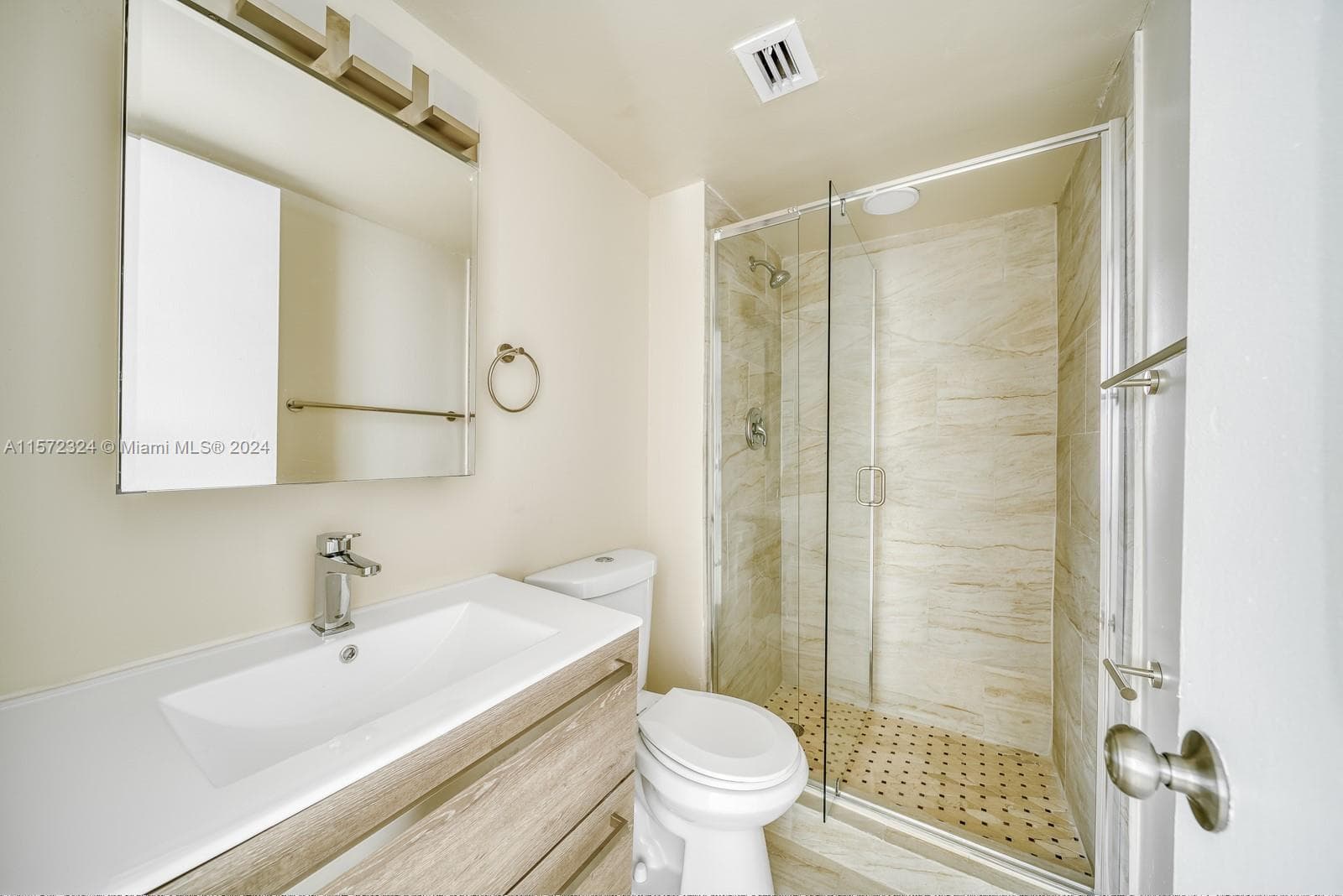 MONTECARLO CONDO · #D316 in Miami - Photo 17