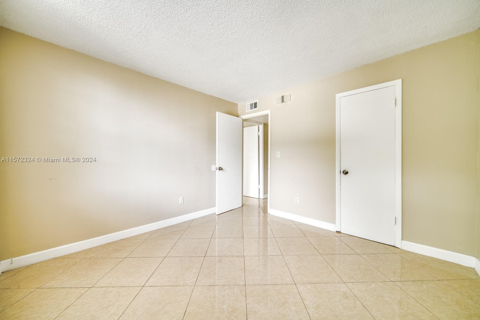 MONTECARLO CONDO · #D316 in Miami - Photo 3