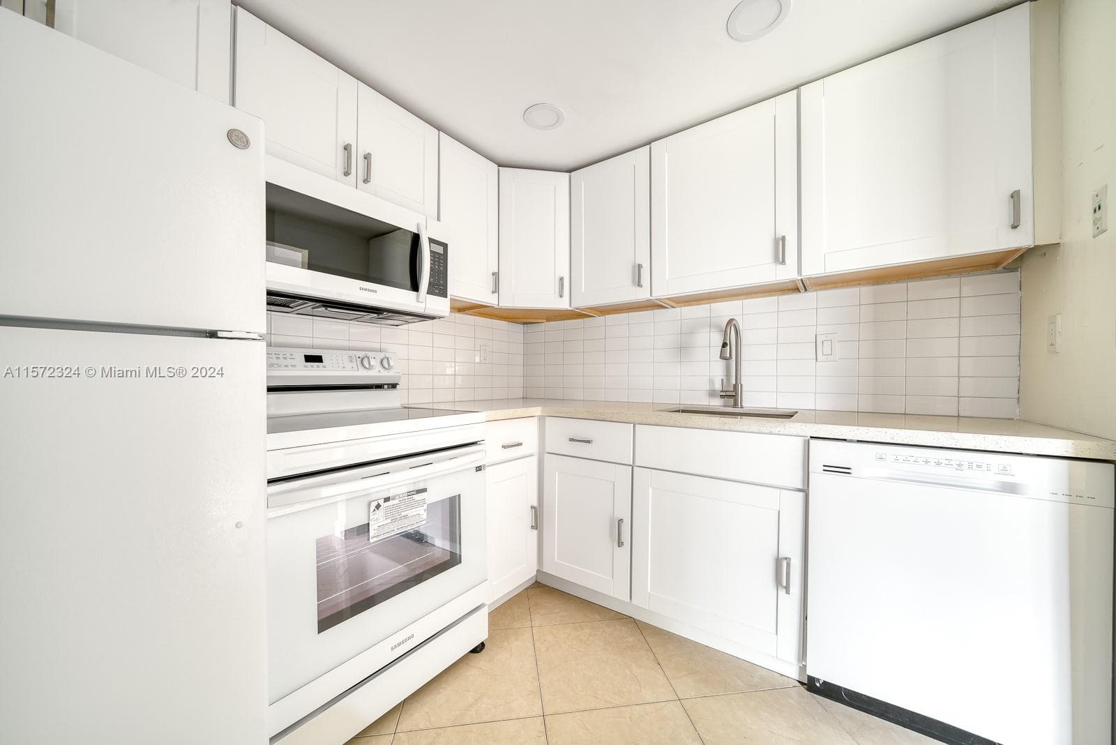 MONTECARLO CONDO · #D316 in Miami - Photo 1