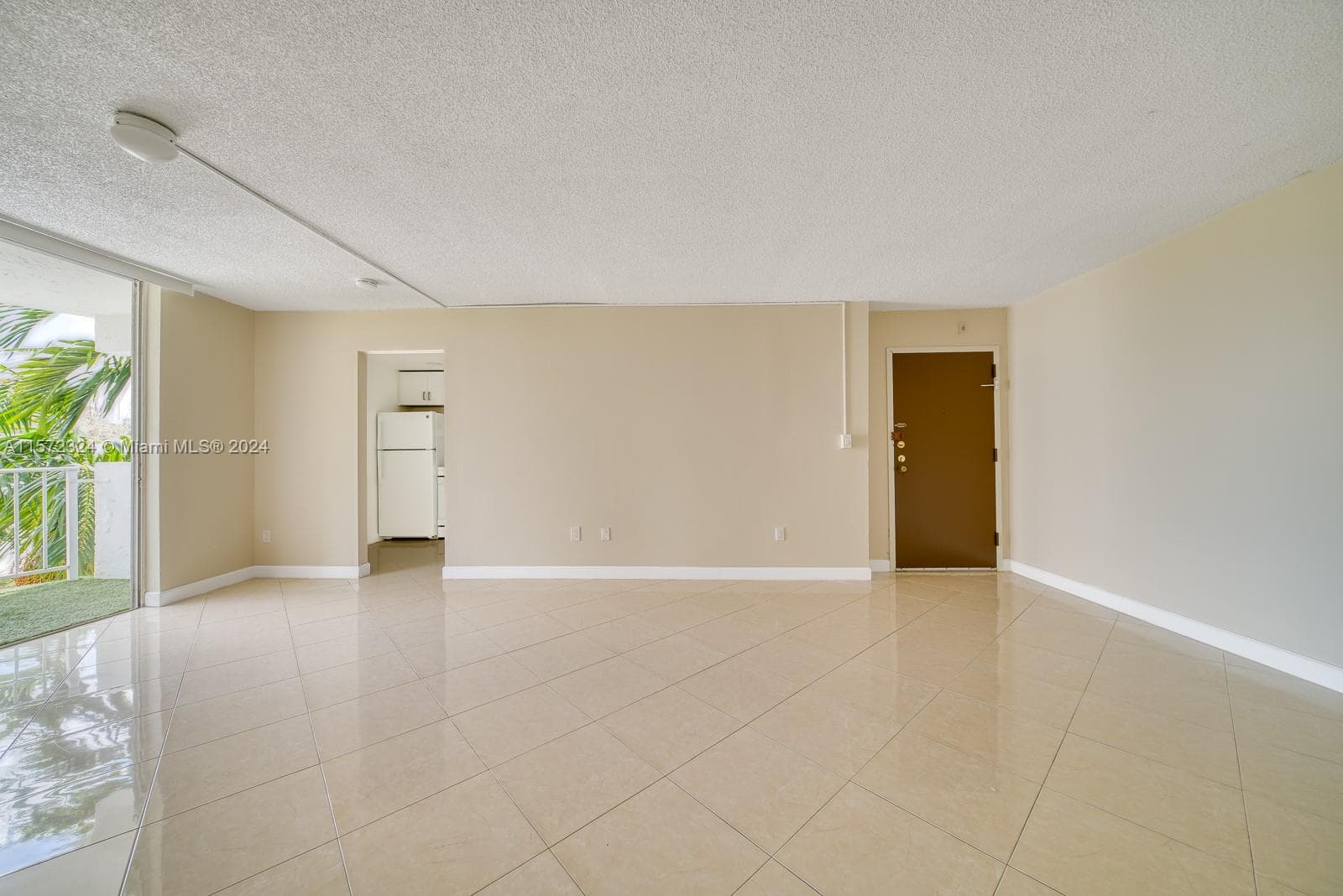 MONTECARLO CONDO · #D316 in Miami - Photo 9