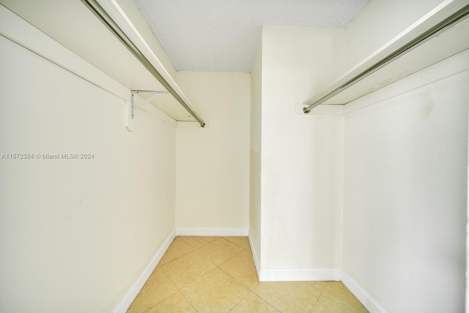 MONTECARLO CONDO · #D316 in Miami - Photo 18