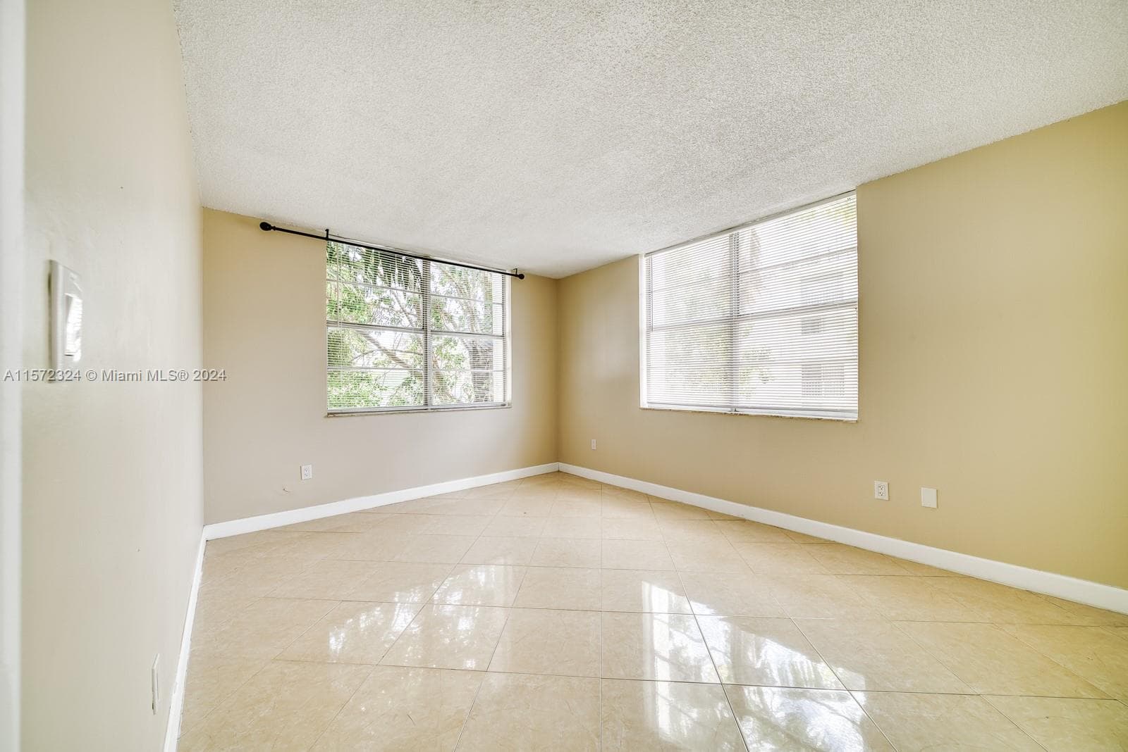MONTECARLO CONDO · #D316 in Miami - Photo 4