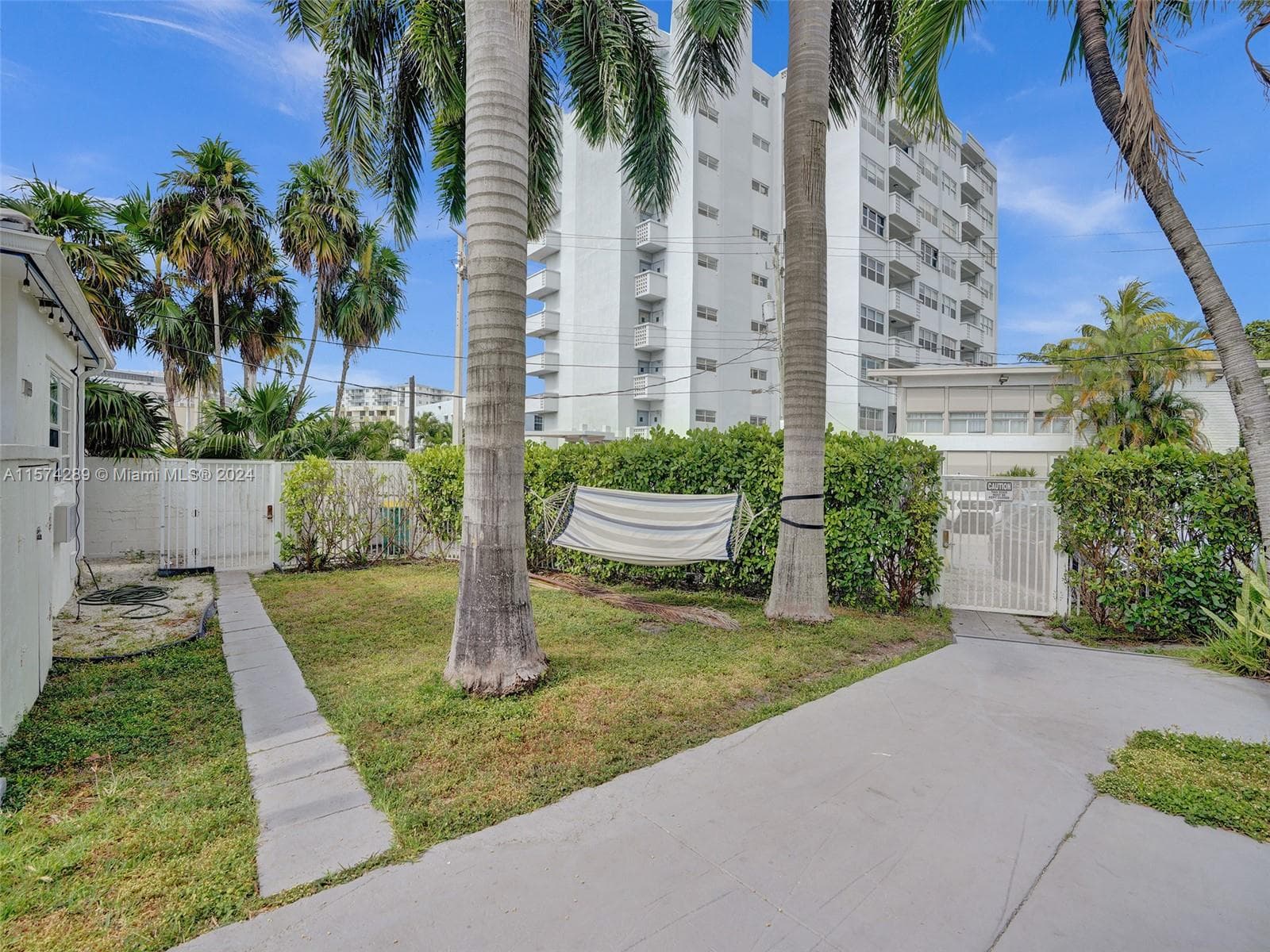 NORMANDY BEACH SOUTH · #1-4 in Miami Beach - Photo 14