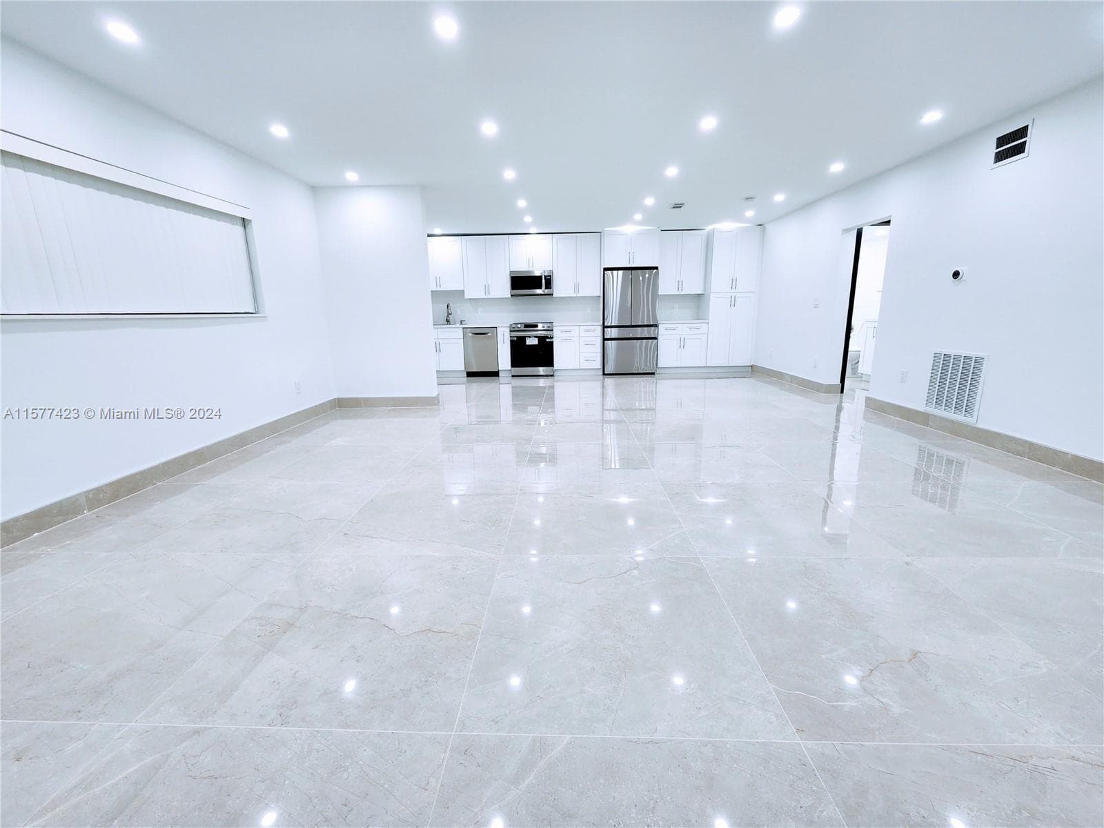 SANS SOUCI CONDO · #3 in North Miami - Photo 5