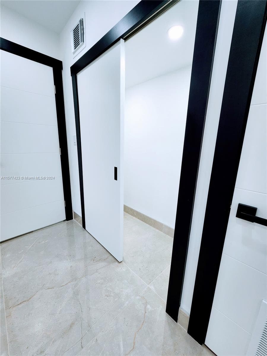 SANS SOUCI CONDO · #3 in North Miami - Photo 38