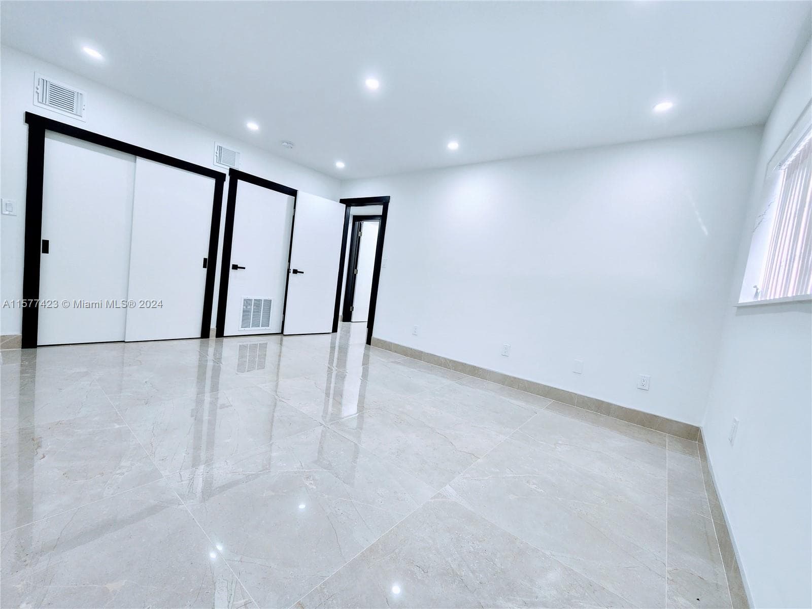 SANS SOUCI CONDO · #3 in North Miami - Photo 10
