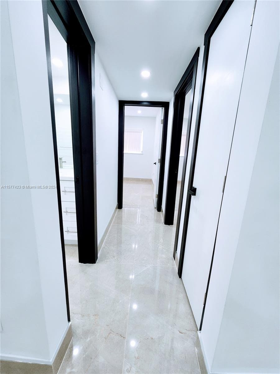 SANS SOUCI CONDO · #3 in North Miami - Photo 37