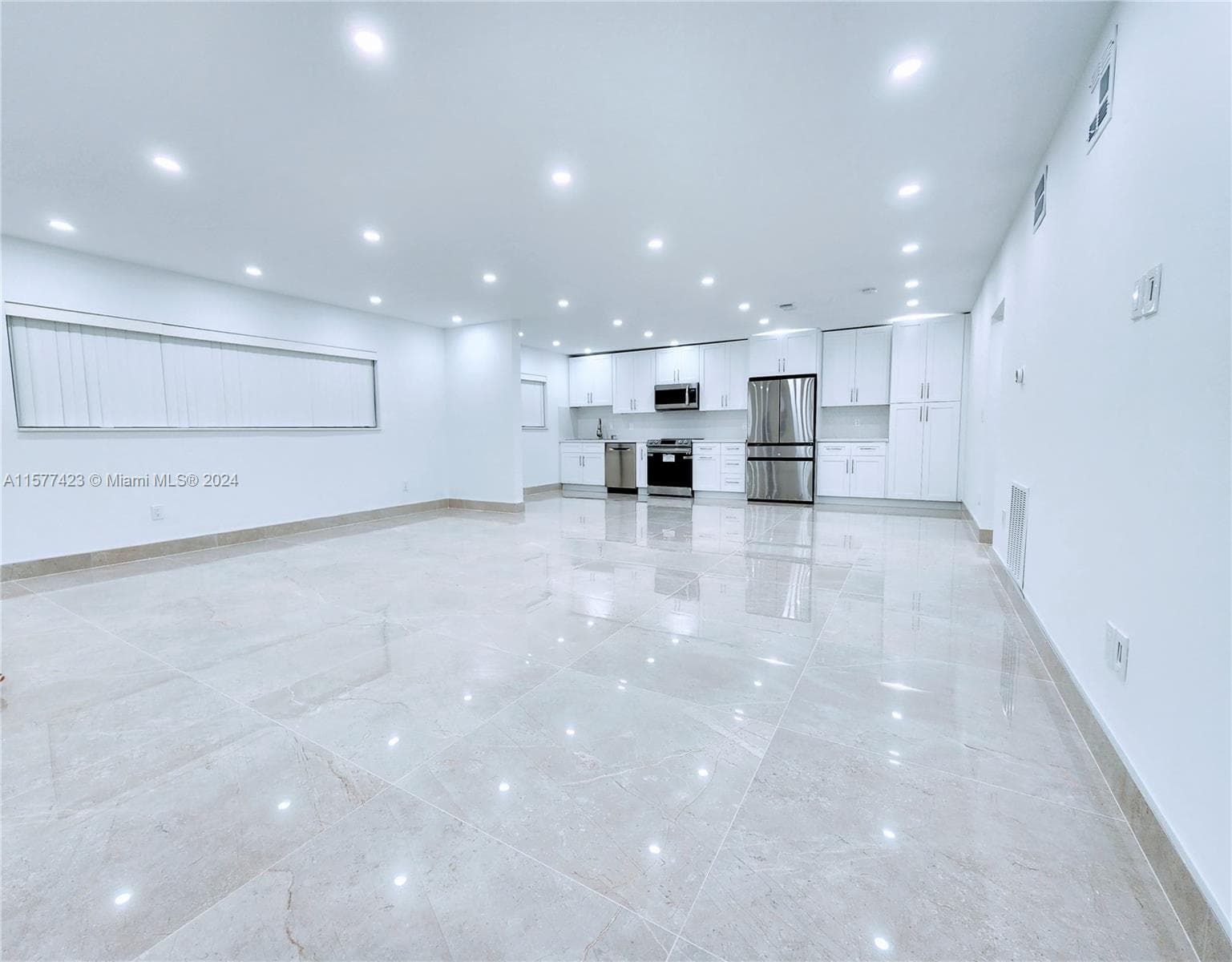 SANS SOUCI CONDO · #3 in North Miami - Photo 15
