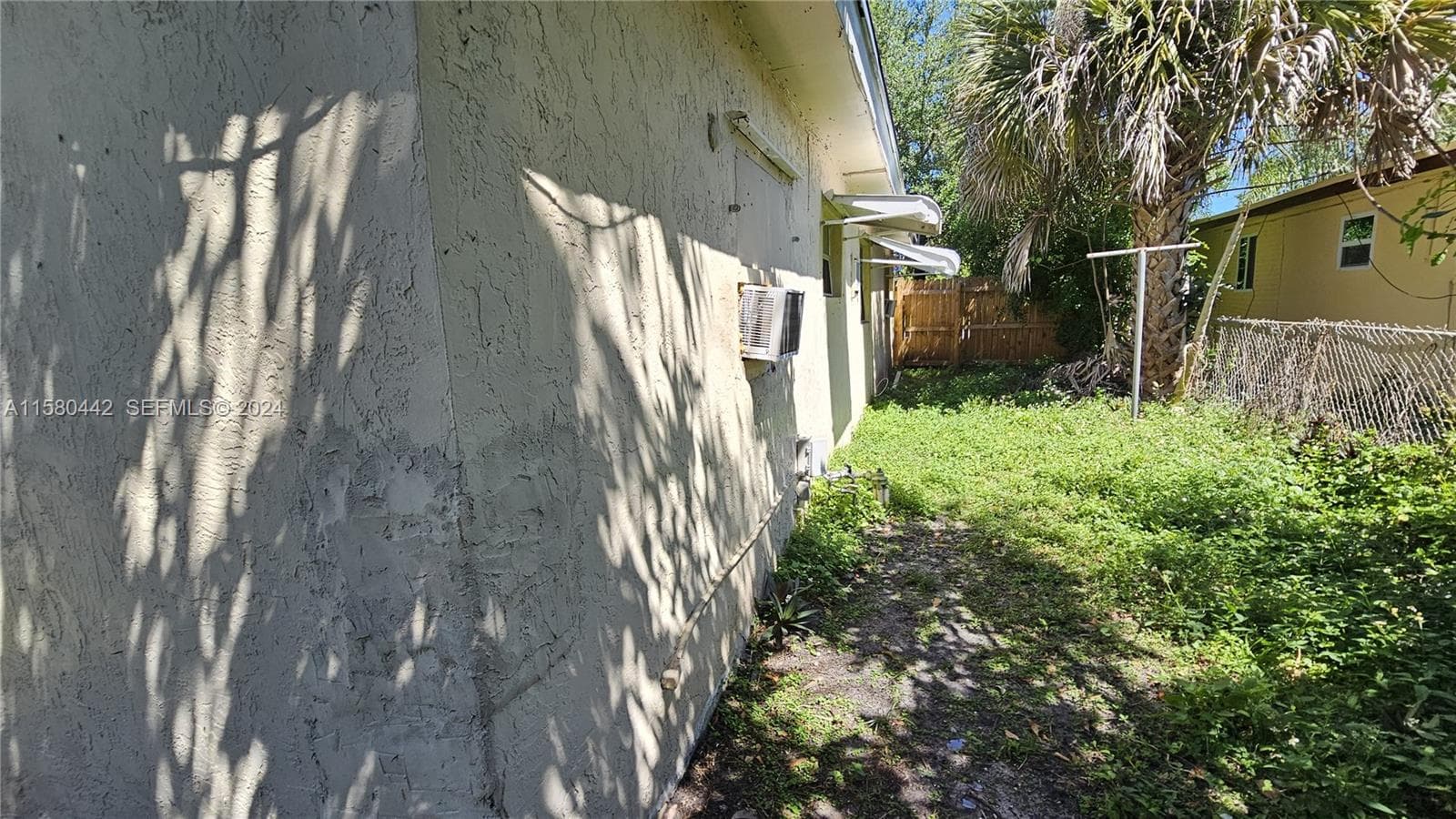 2114 NW 5th St photo 19