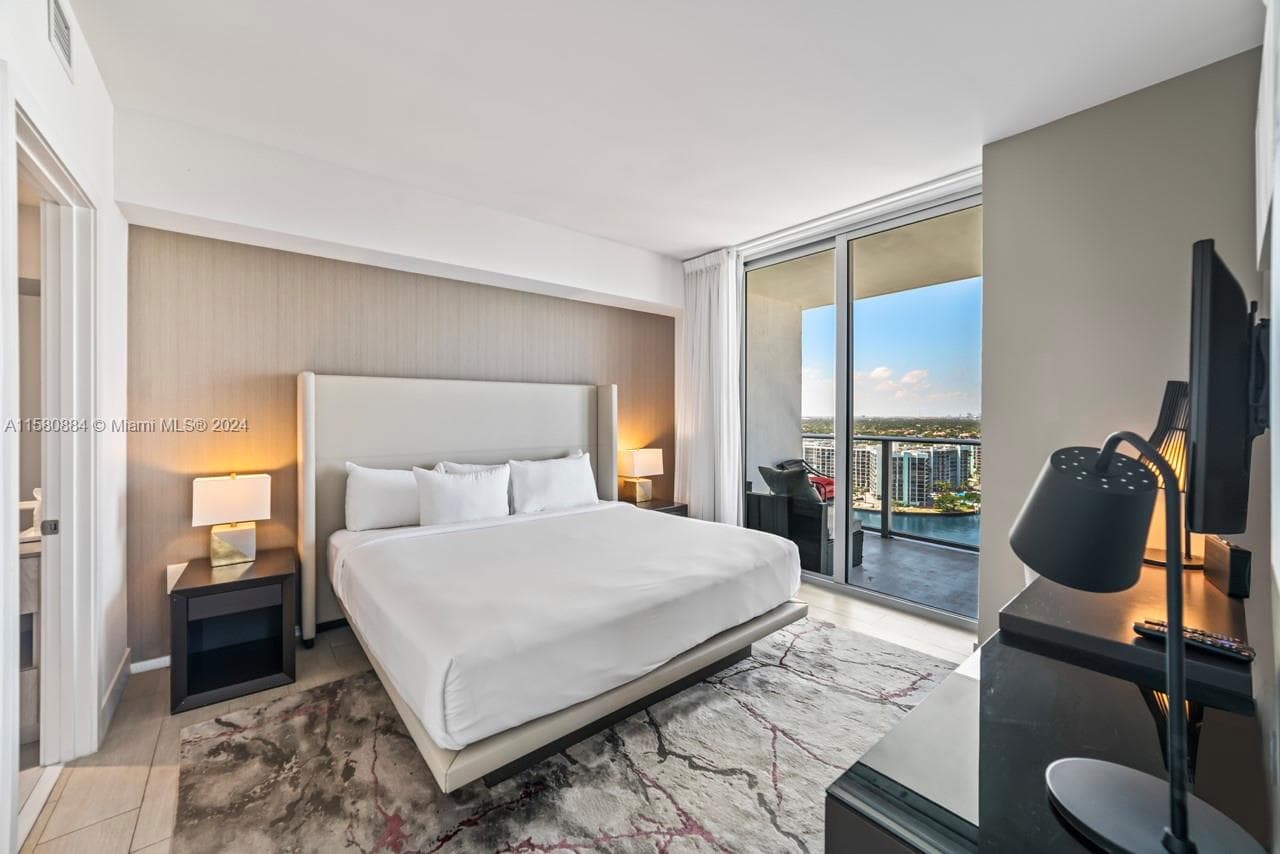 Hyde Resort and Residences · #R1601 in Hollywood - Photo 15