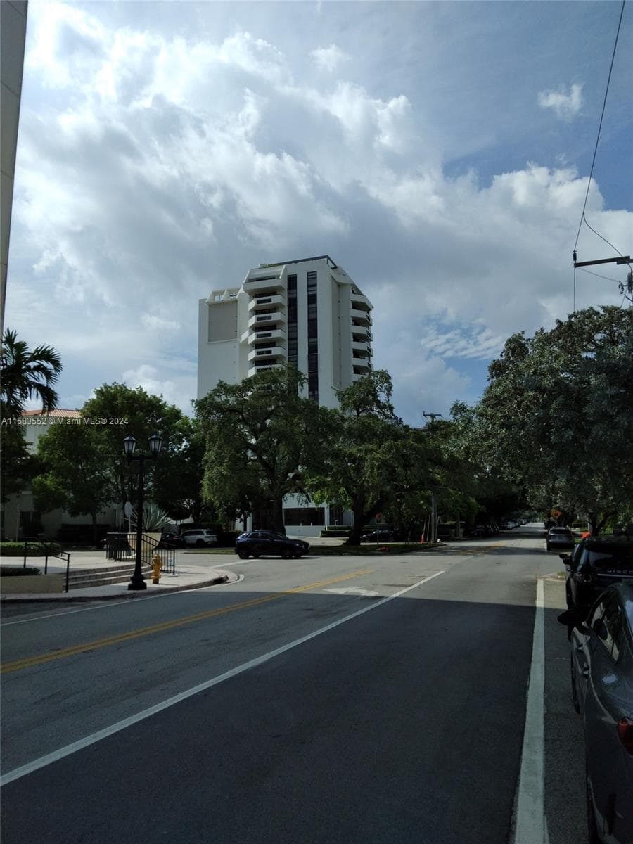 Gables Park Tower Condo · #904 in Coral Gables - Photo 11