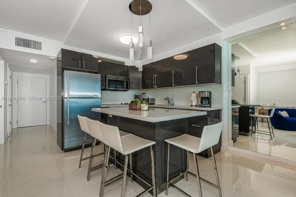 Roney Palace · #1111 in Miami Beach - Photo 13