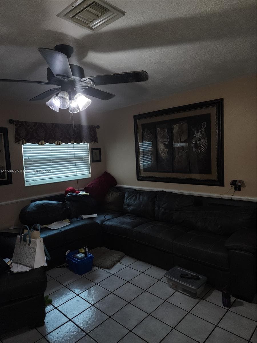 2740 SW 46th Ct photo 13
