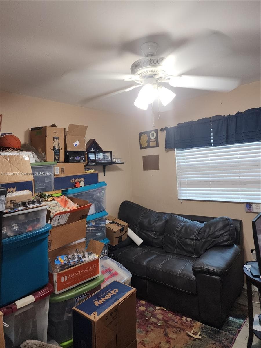 2740 SW 46th Ct photo 16