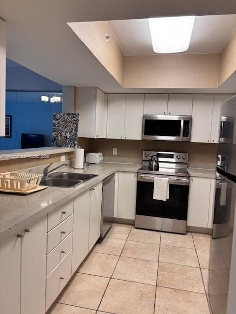 Ocean Point Beach Club · #705 in Sunny Isles Beach - Photo 18