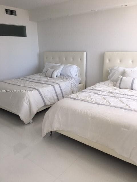 The Decoplage · #711 in Miami Beach - Photo 8