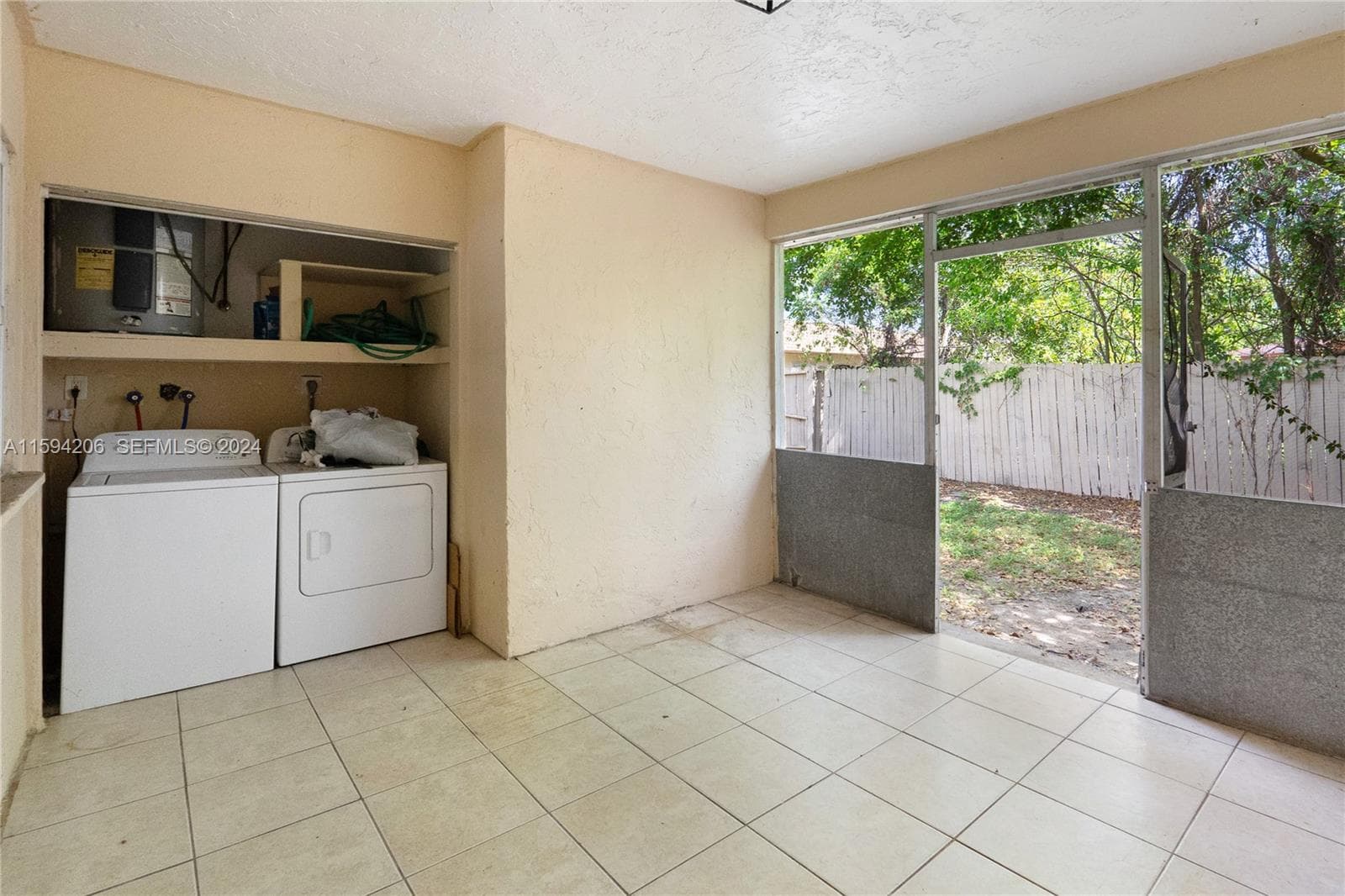 1440 NW 20th St photo 16