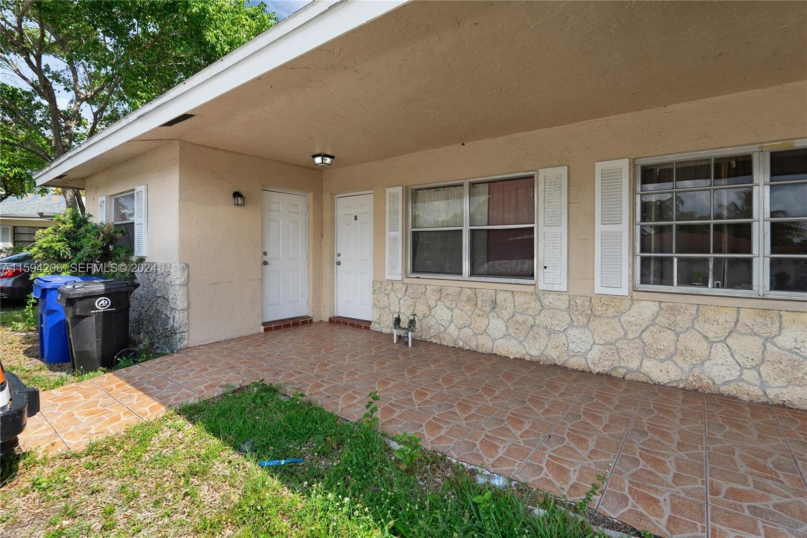 1440 NW 20th St photo 3