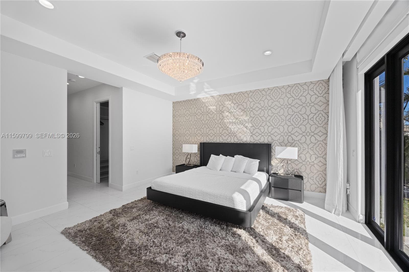 513 Palm Dr photo 23