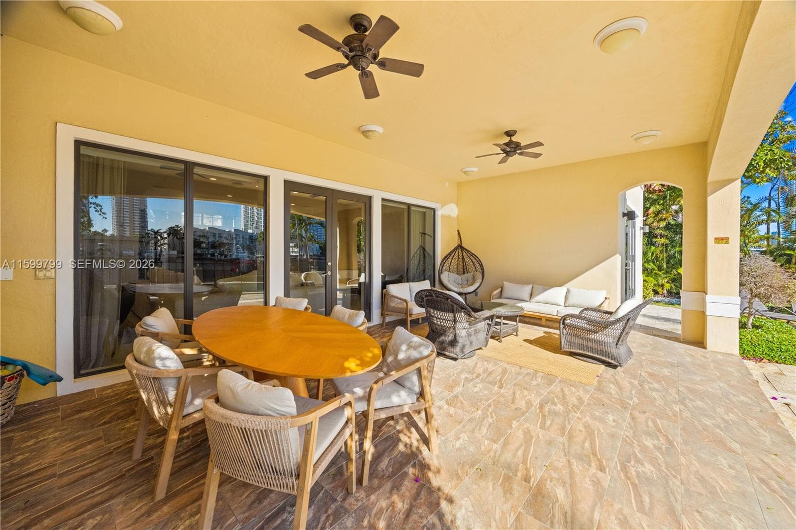 513 Palm Dr photo 47