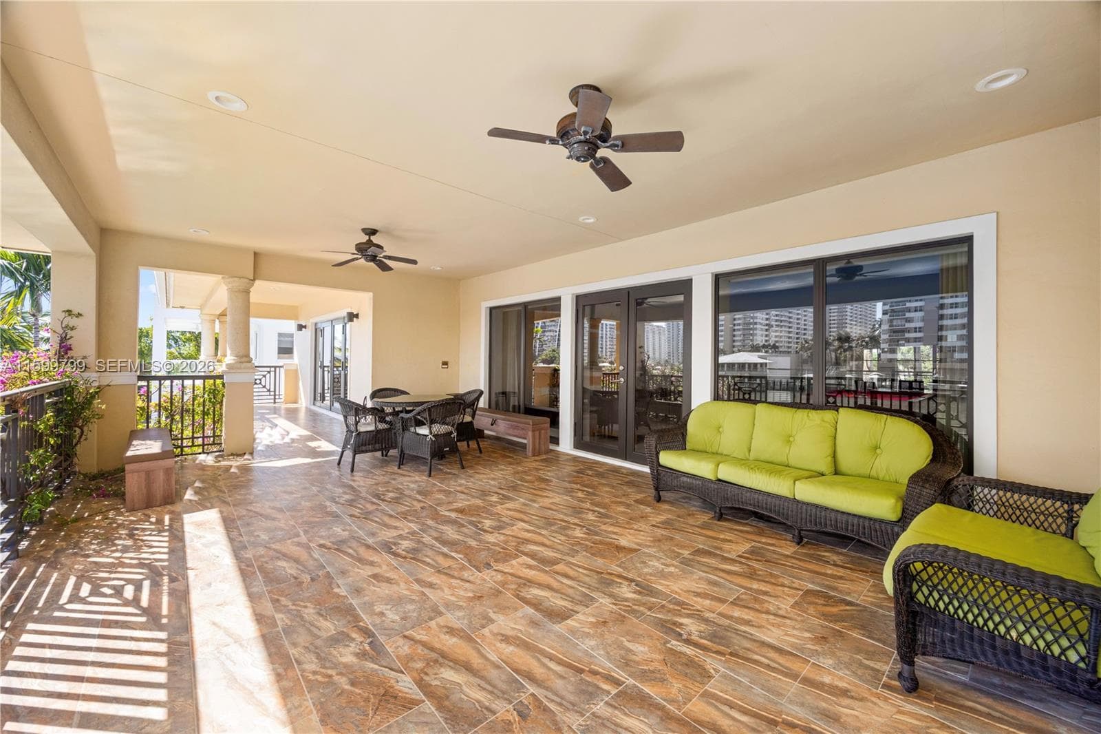 513 Palm Dr photo 53
