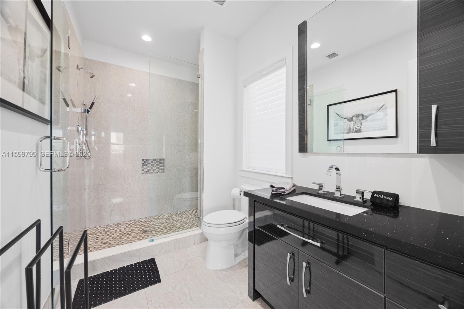 513 Palm Dr photo 32