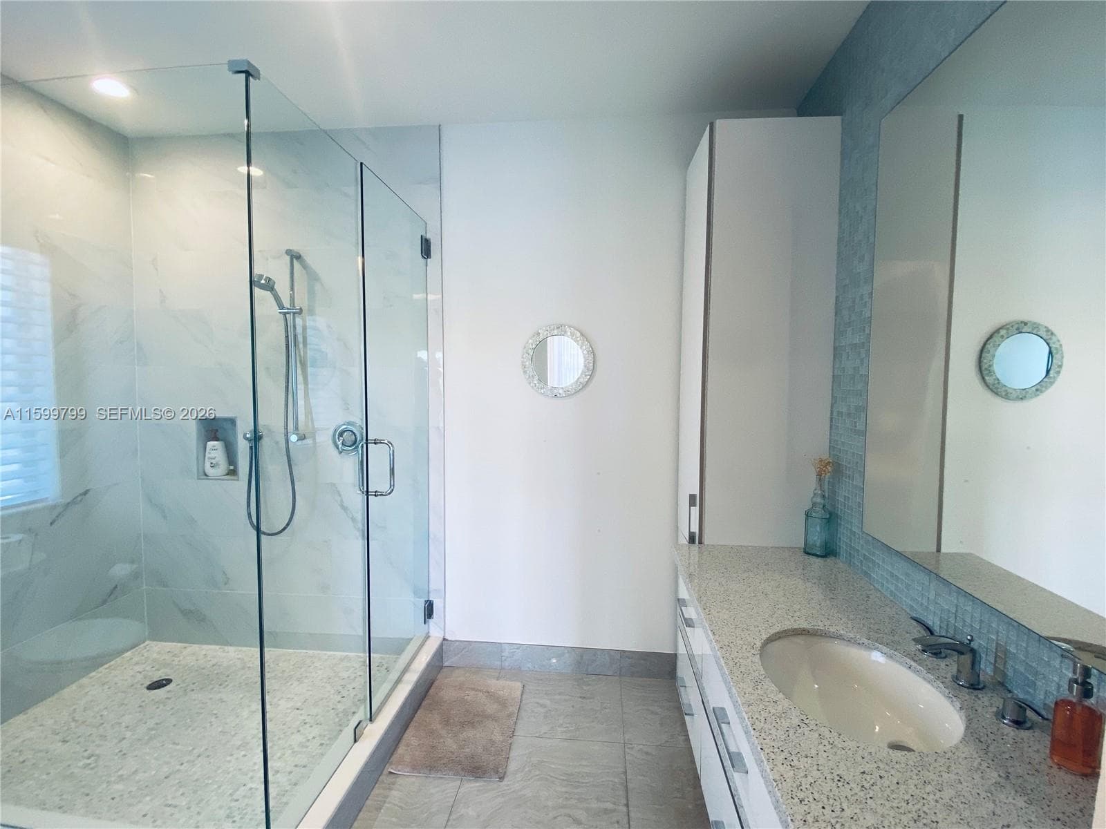 513 Palm Dr photo 29