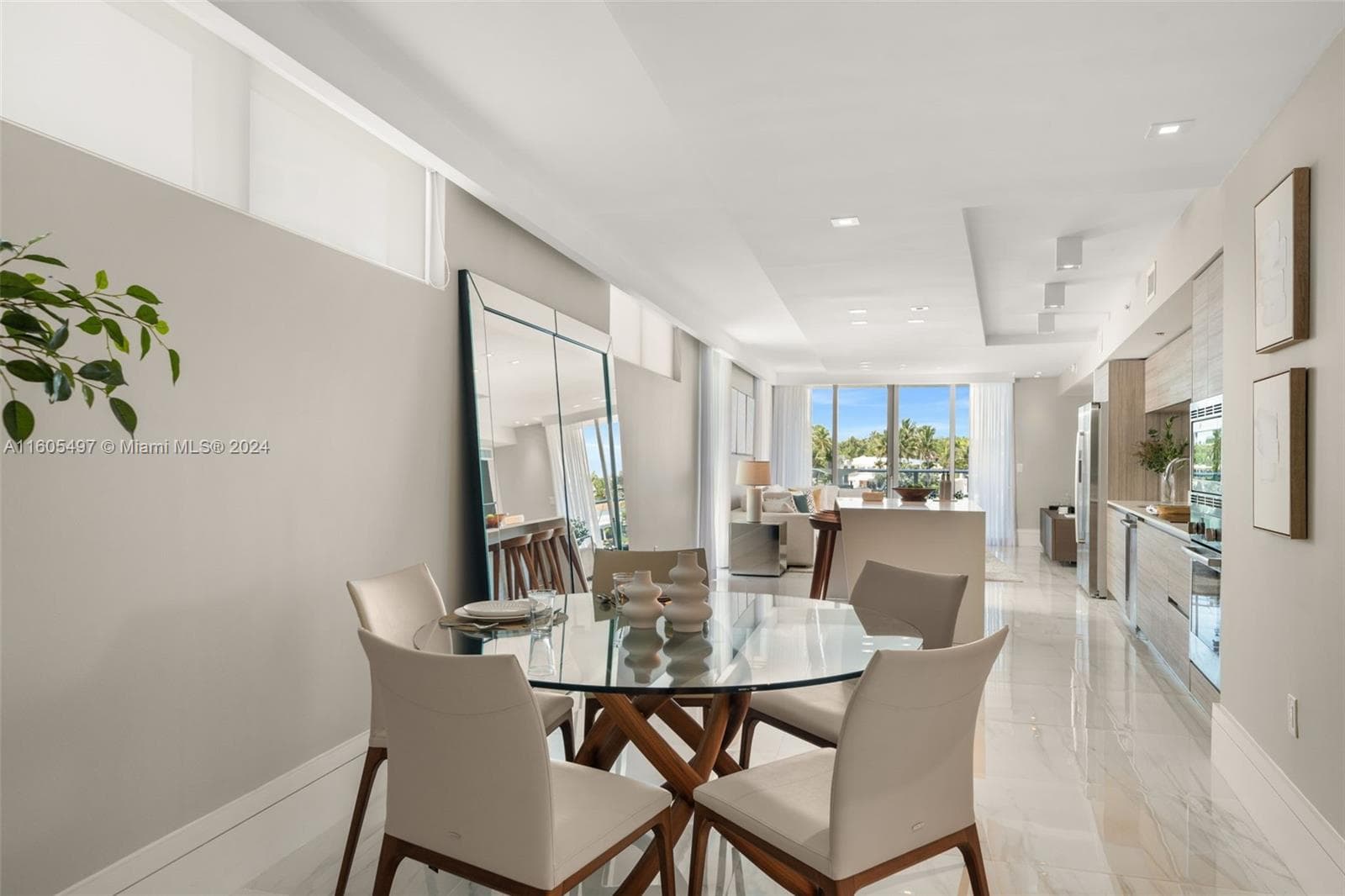Peloro Miami Beach · #308 in Miami Beach - Photo 10