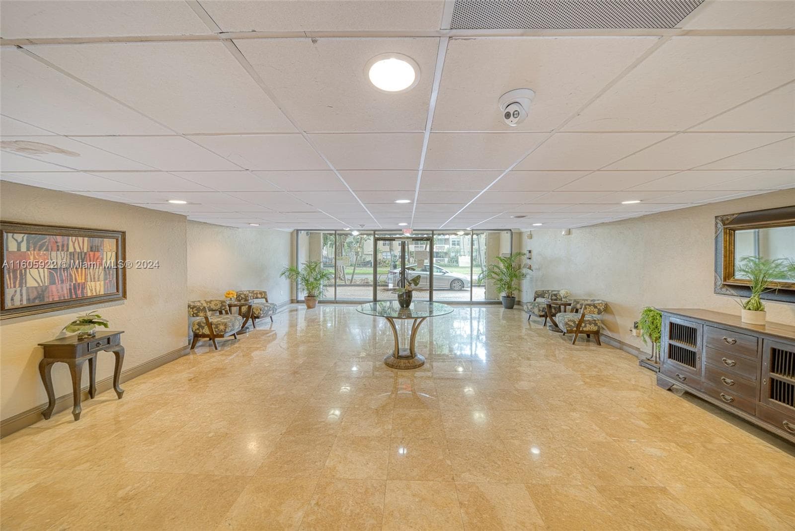 BAYVIEW PALMS · #122 in North Miami - Photo 15