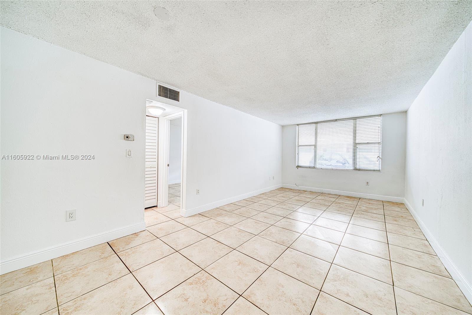 BAYVIEW PALMS · #122 in North Miami - Photo 4