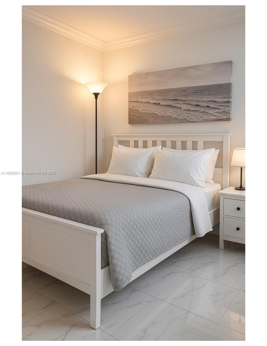 King size bed