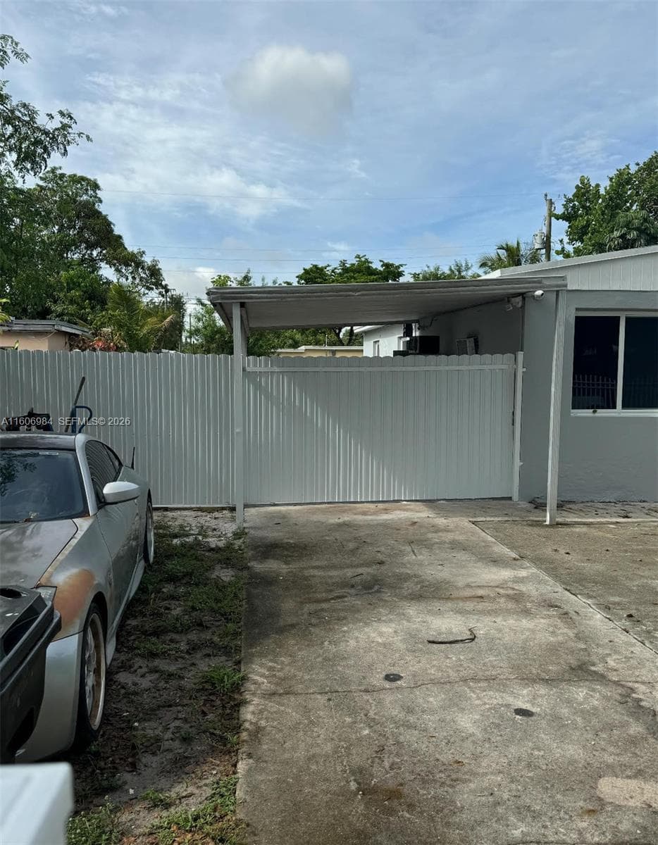 110 NW 120 Ter #0 photo 2
