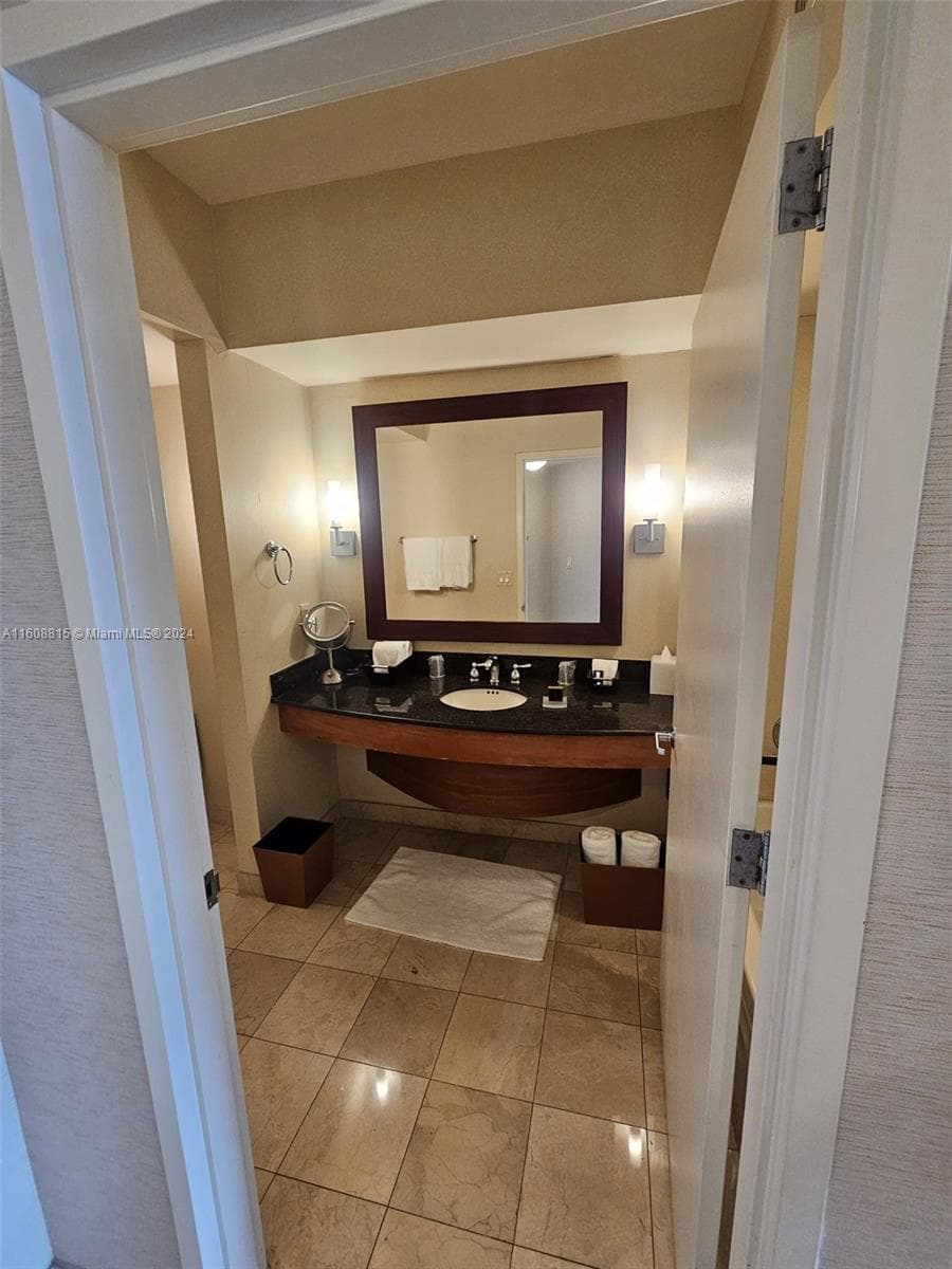 Trump International Beach Resort · #2112 in Sunny Isles Beach - Photo 9