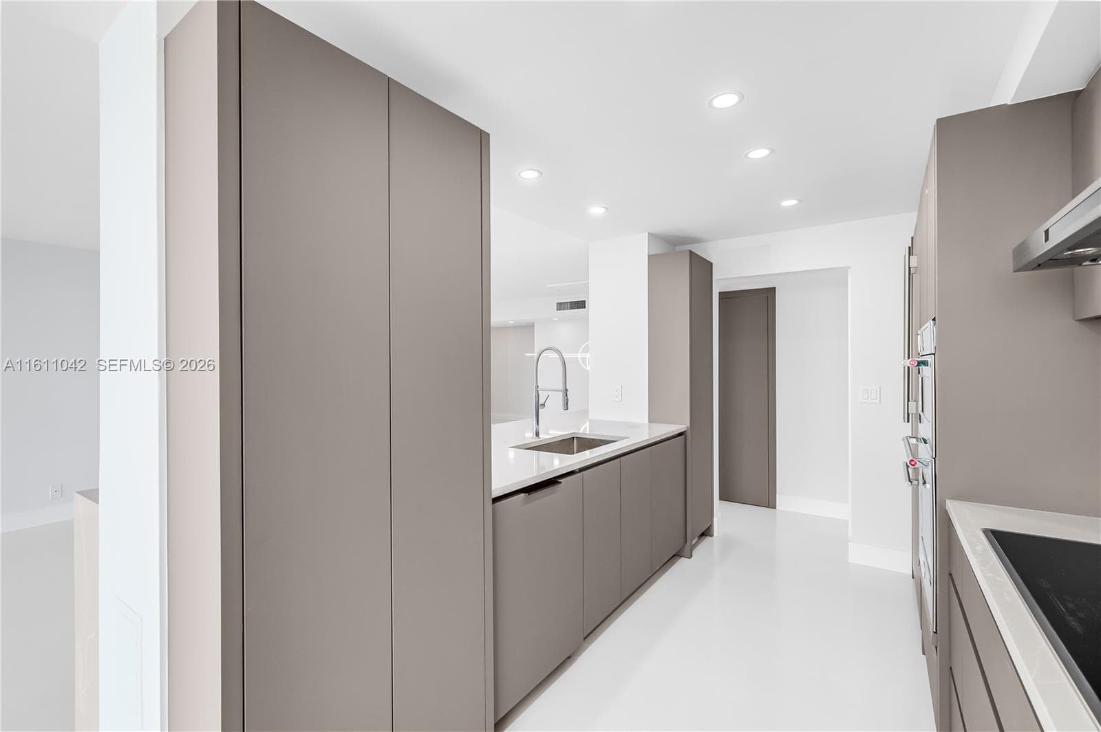 Mirasol Ocean Towers · #2302 in Miami Beach - Photo 20