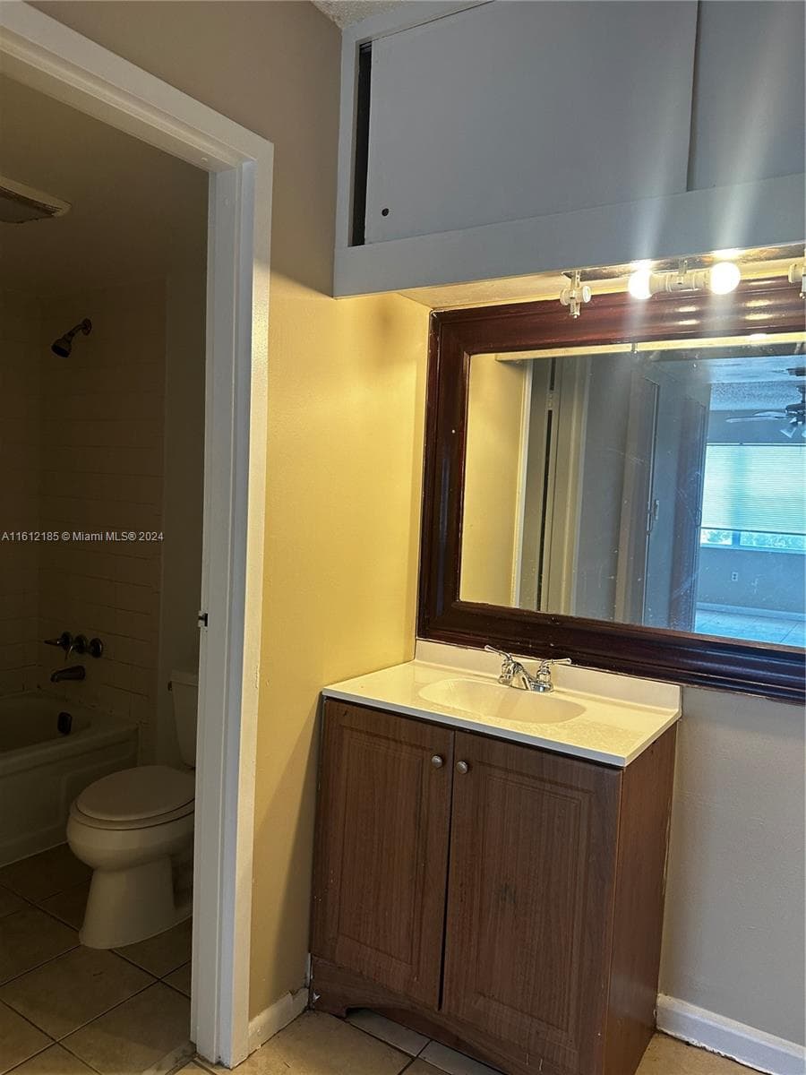 HERITAGE CIRCLE CONDO · #7-3A in Deerfield Beach - Photo 6