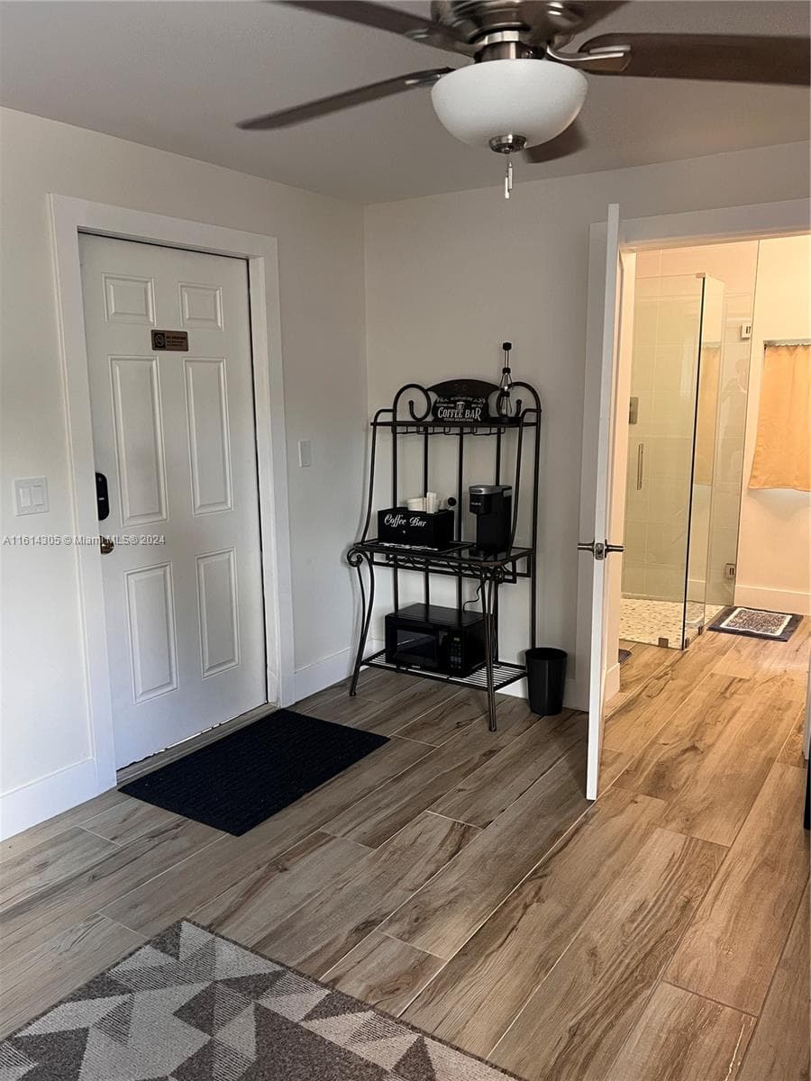3rd BD/Studio/mother in law/airbnb
