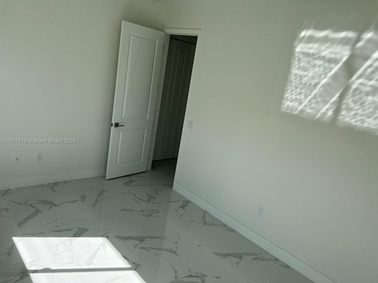 3537 Forest View Cir photo 62
