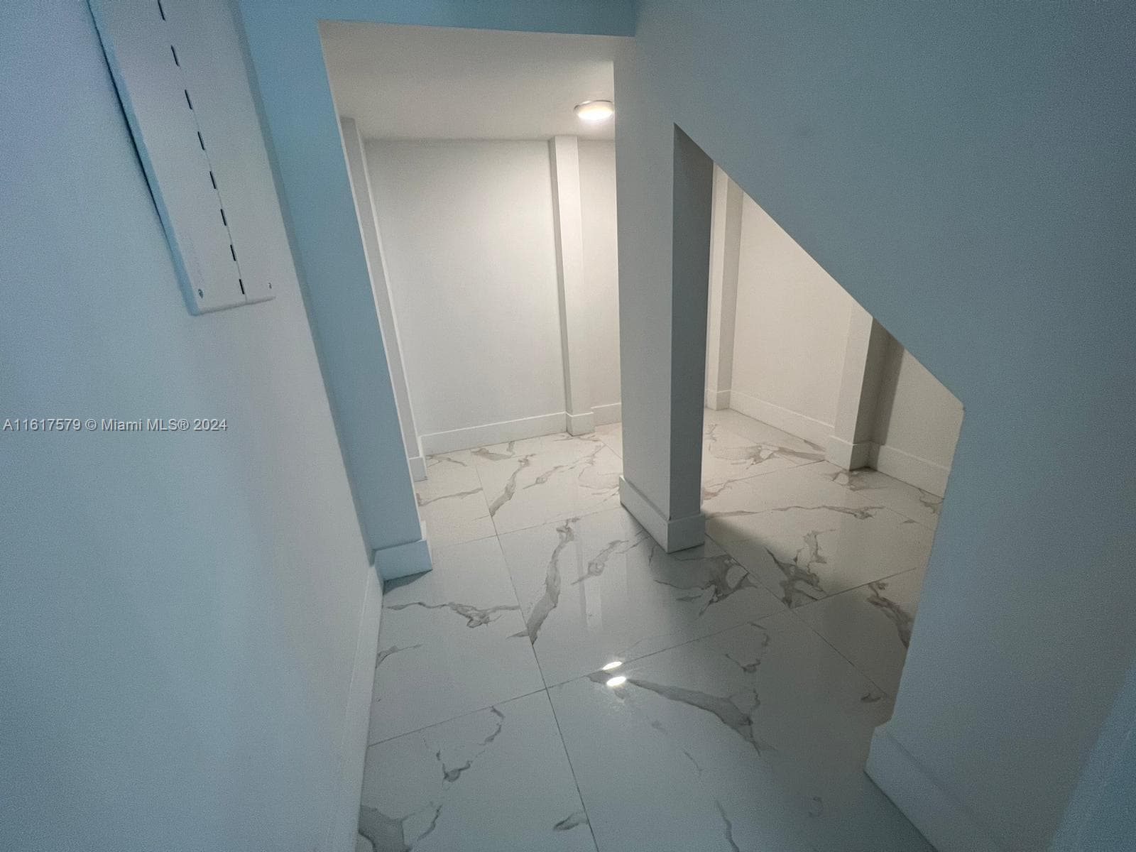 3537 Forest View Cir photo 72