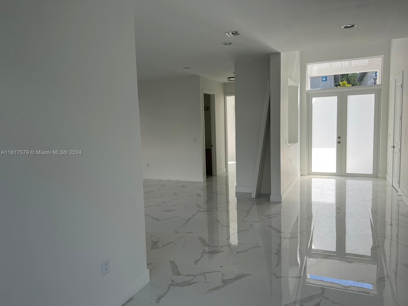 3537 Forest View Cir photo 56