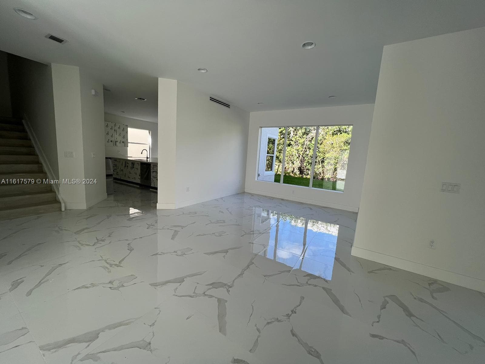 3537 Forest View Cir photo 66