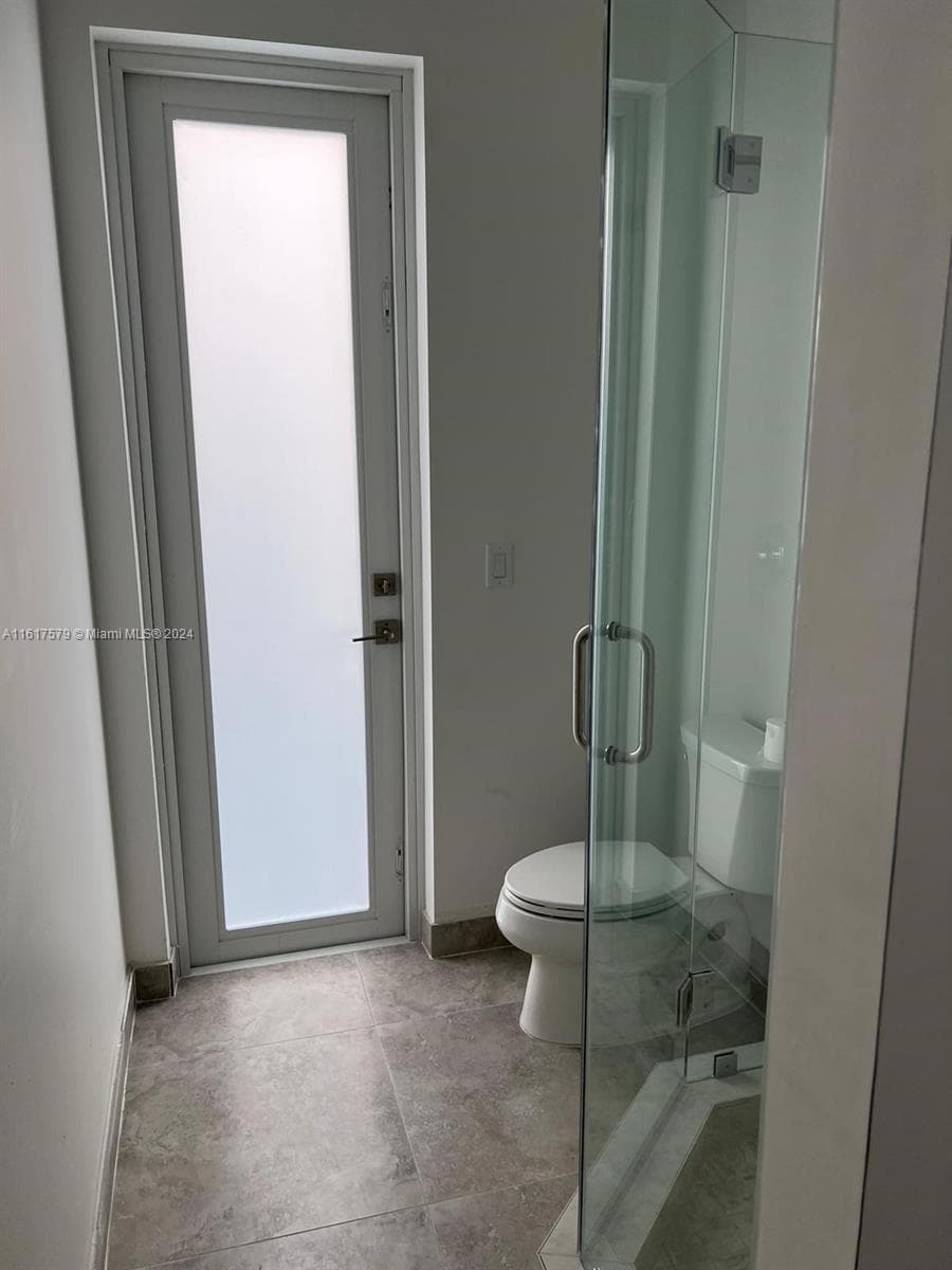 3537 Forest View Cir photo 65