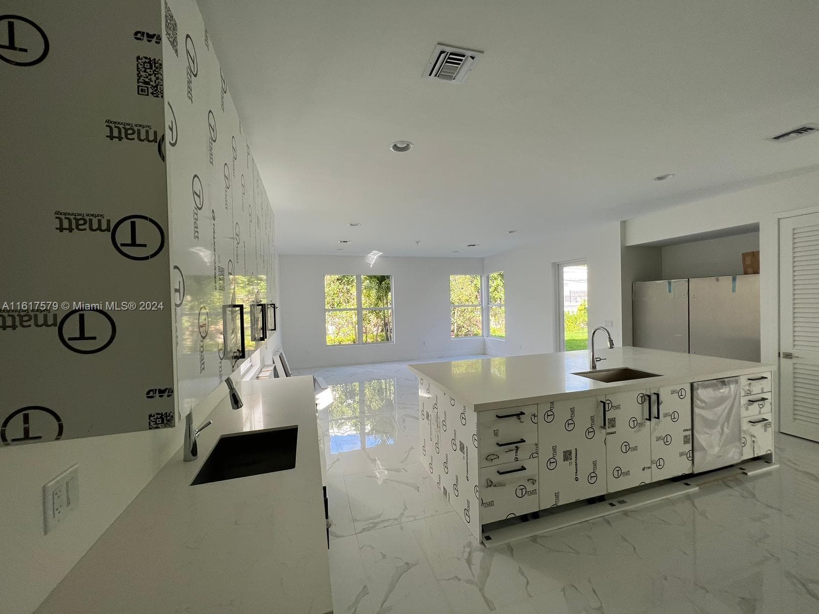 3537 Forest View Cir photo 93
