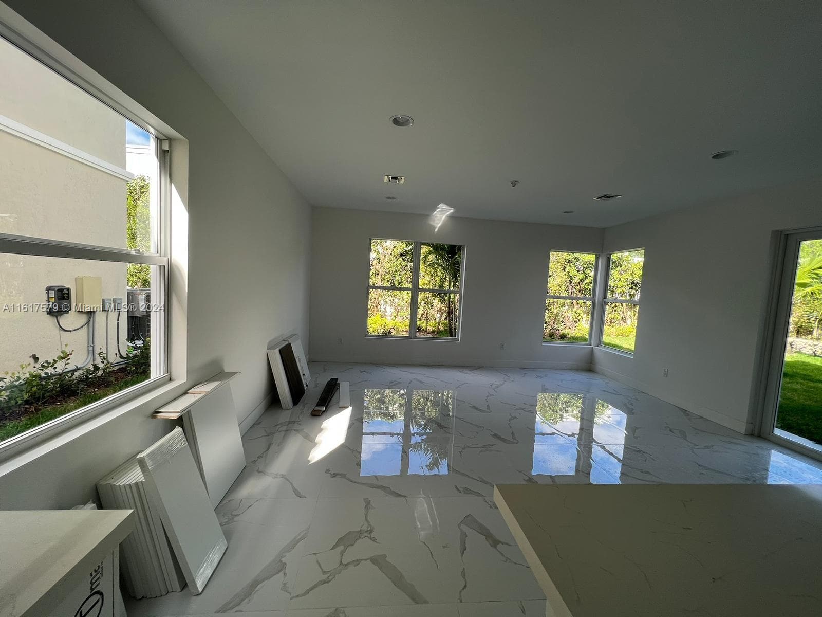3537 Forest View Cir photo 85