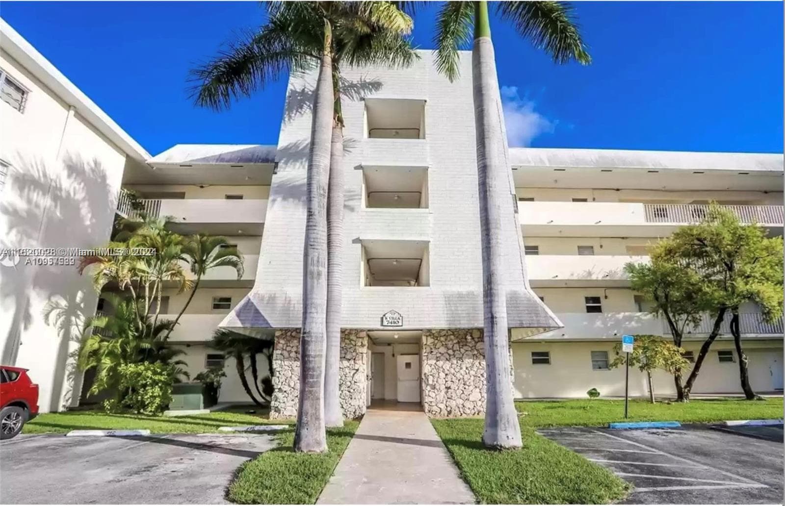 Village at Dadeland · #K211 in Miami - Photo 1