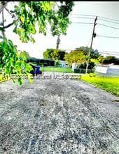 4109 Hayes St photo 32